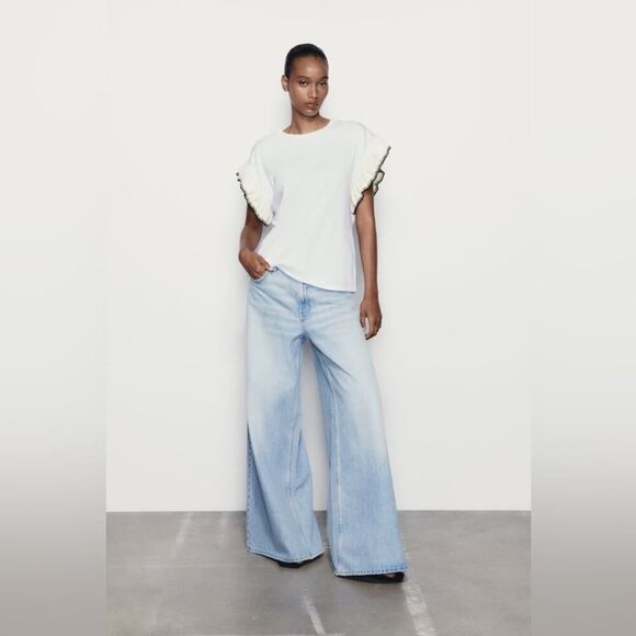 Zara Women’s White Chunky Knit T-Shirt with Ruffles Size M NWT - Picture 2 of 7